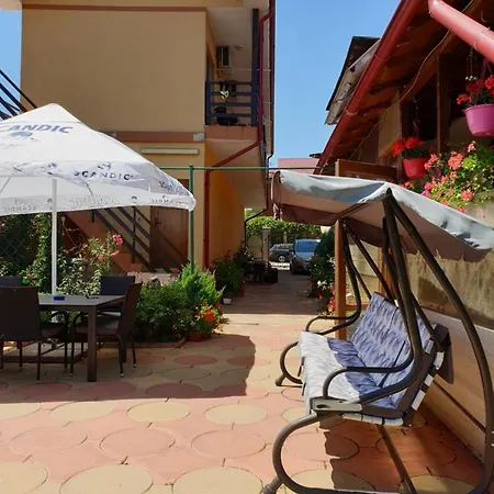 Casa Mary 招待所 3*