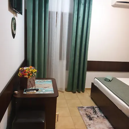 Casa Mary קוסטינסטי