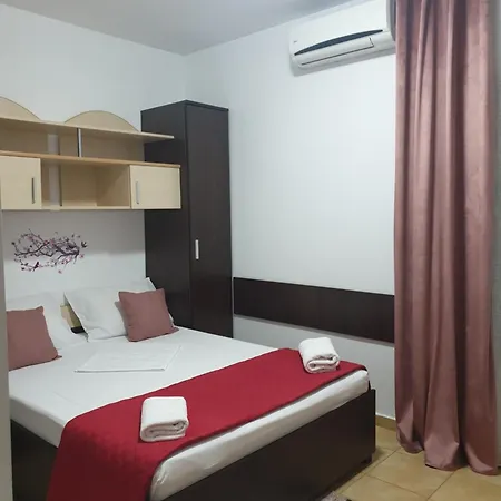 Casa Mary קוסטינסטי