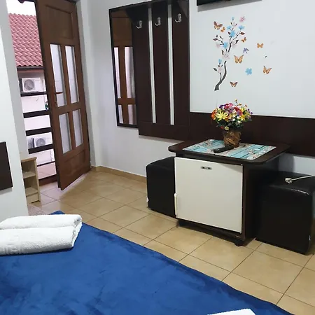 Casa Mary קוסטינסטי